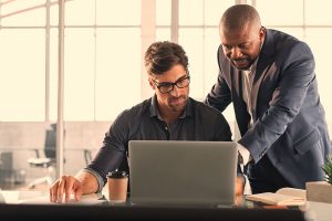 Responsable E-Sourcing en Management des Achats 